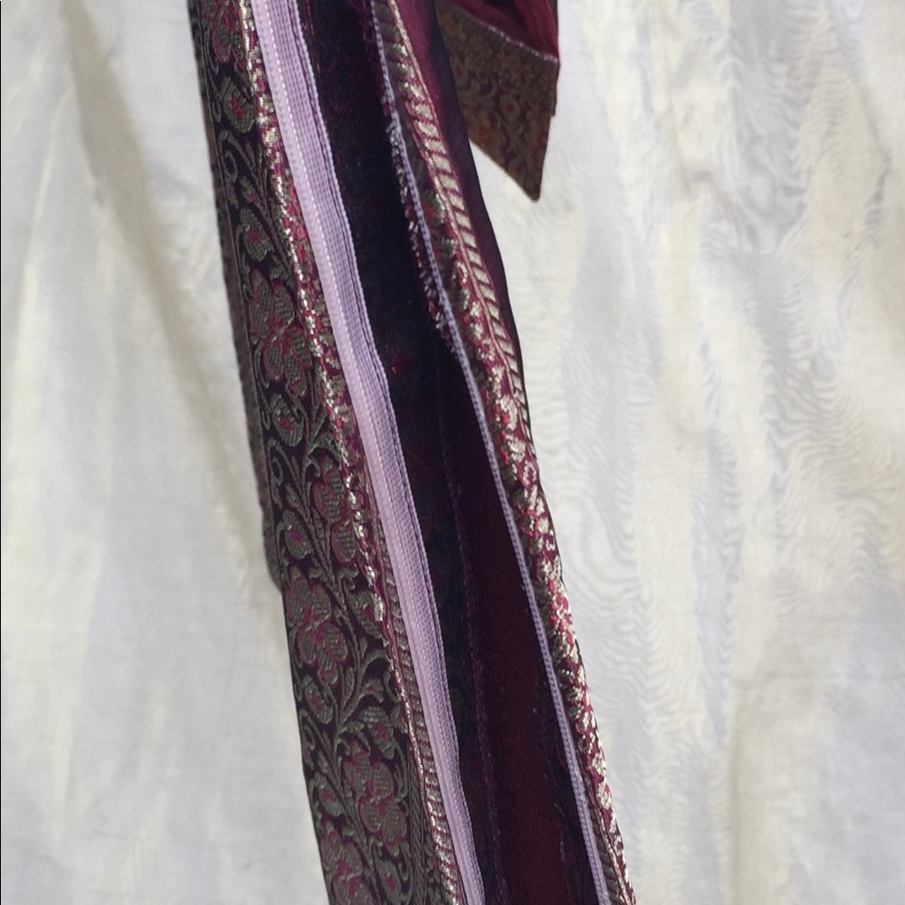 GORGEOUS, Elegant & Chic India Artisan Dress - Picture 6 of 8